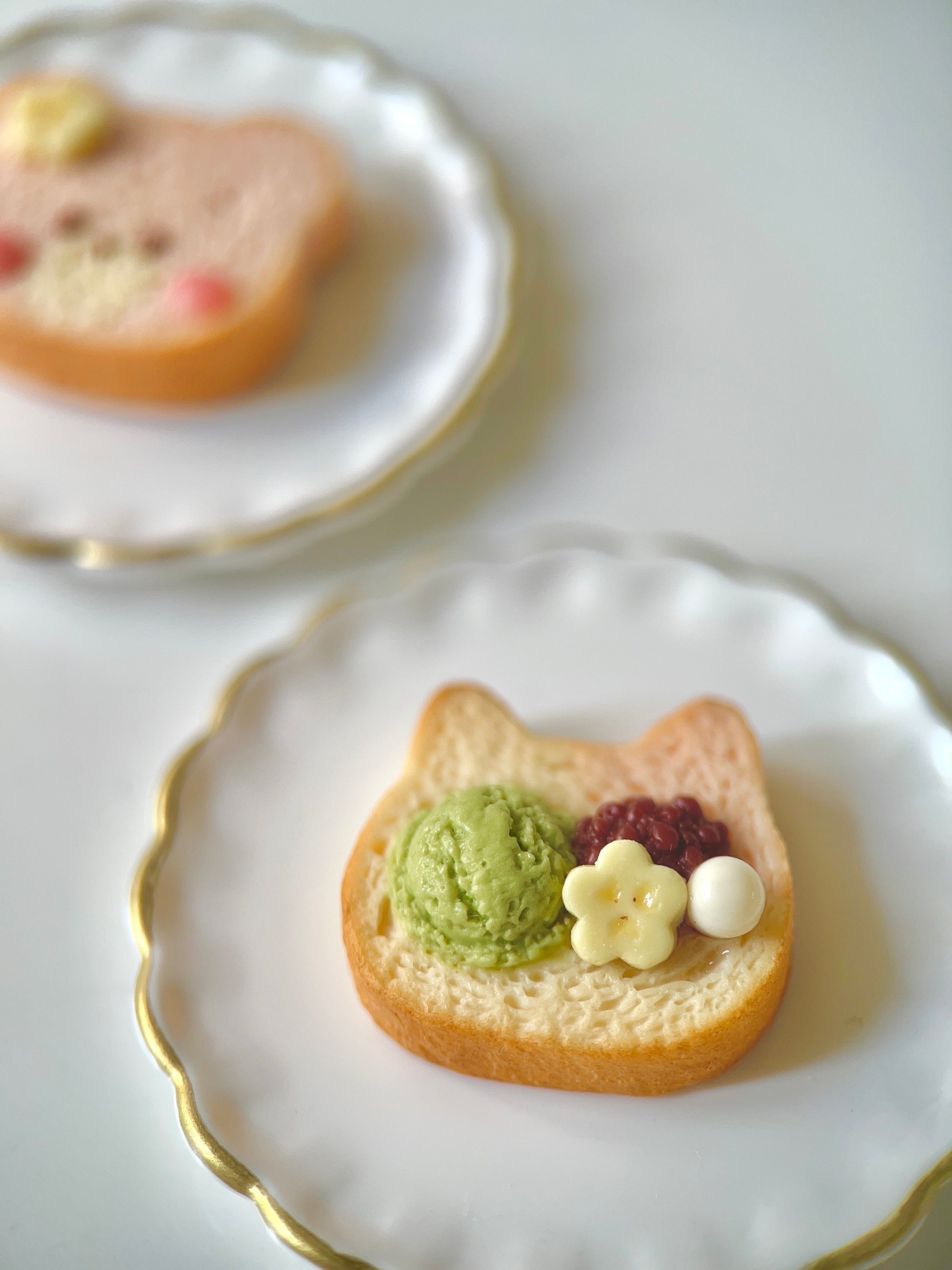 Japanese Milk Toast With Red Bean